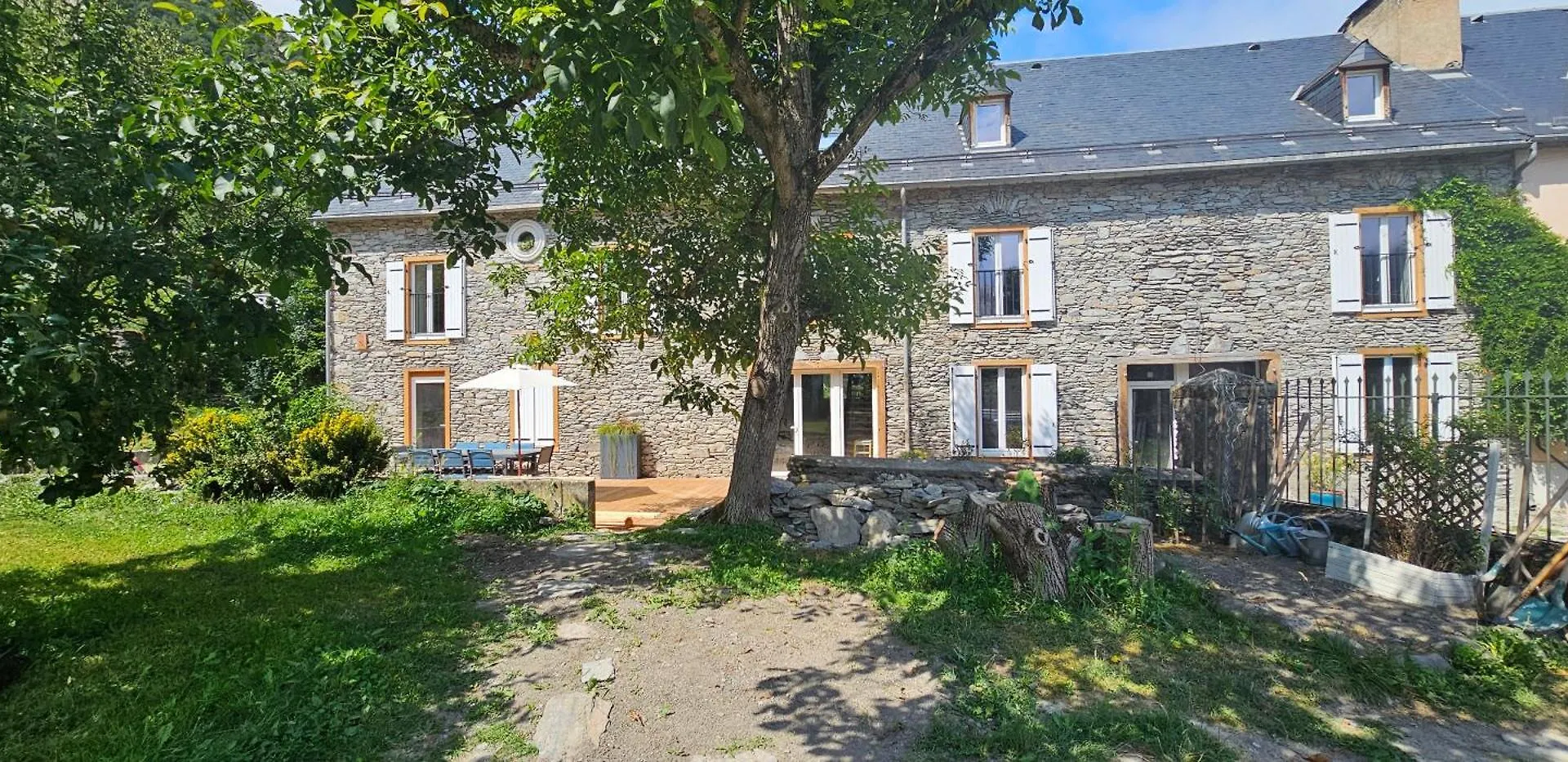 Chambre D'Hote De Charme L'Escapada Les Echappees Belles Antignac Francie