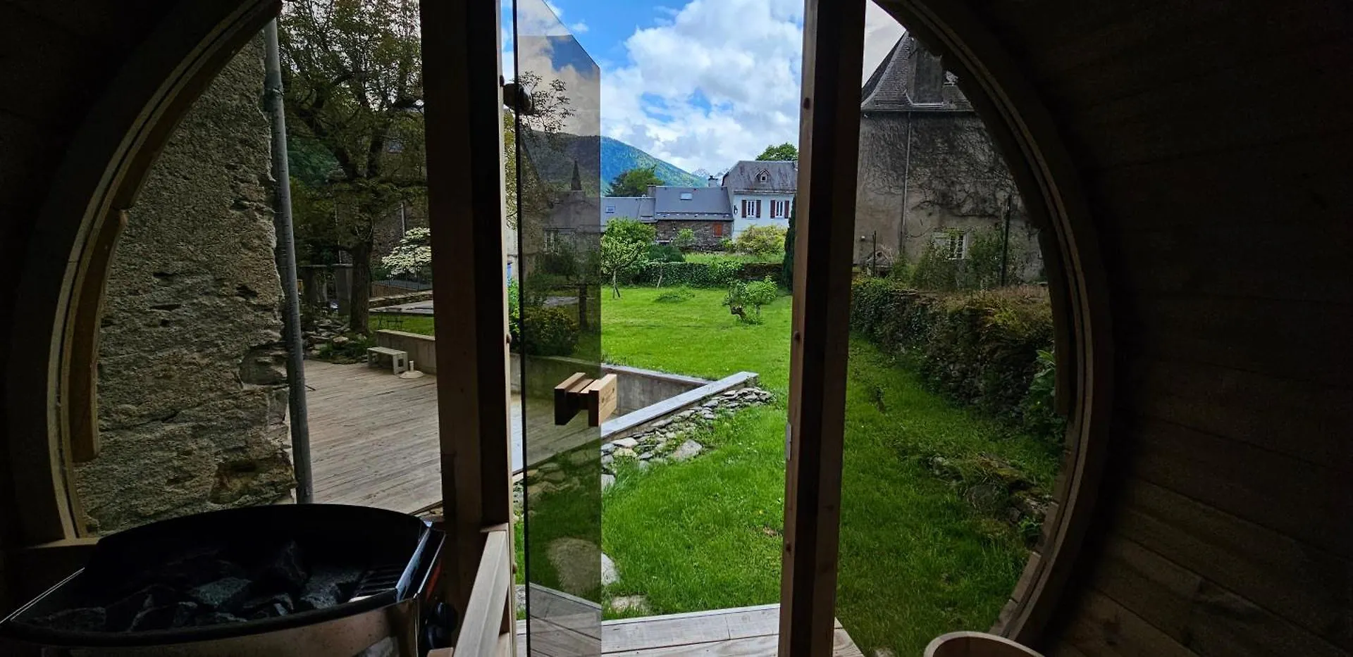 Chambre D'Hote De Charme L'Escapada Les Echappees Belles Antignac 0*,  Francie